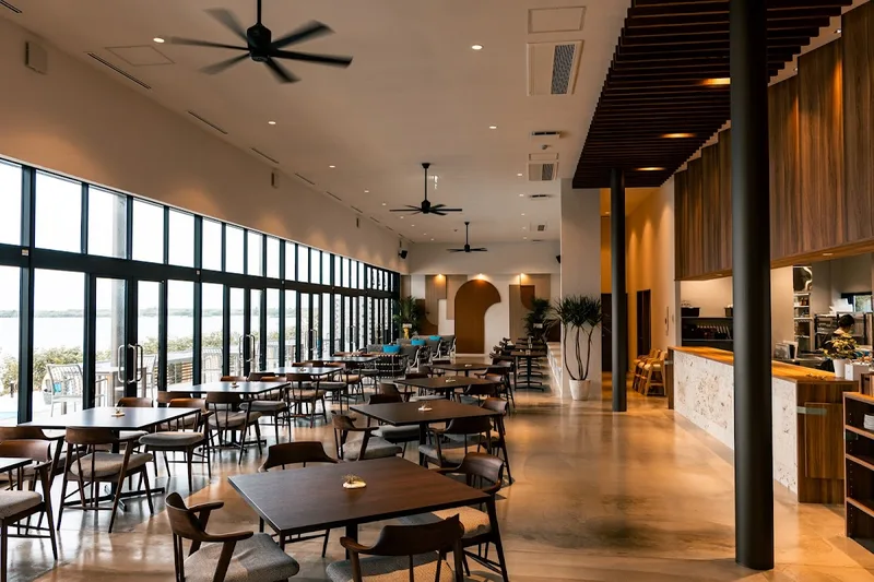 Seahorse Club Cafe