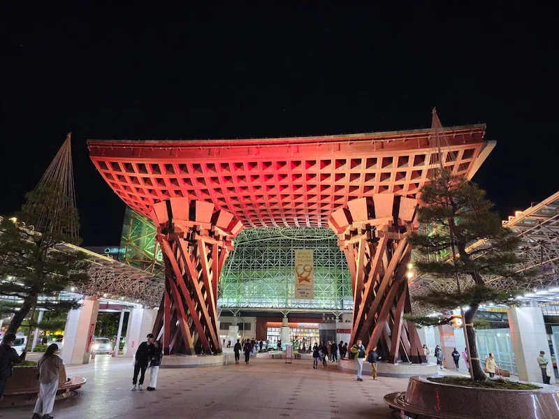 金沢駅