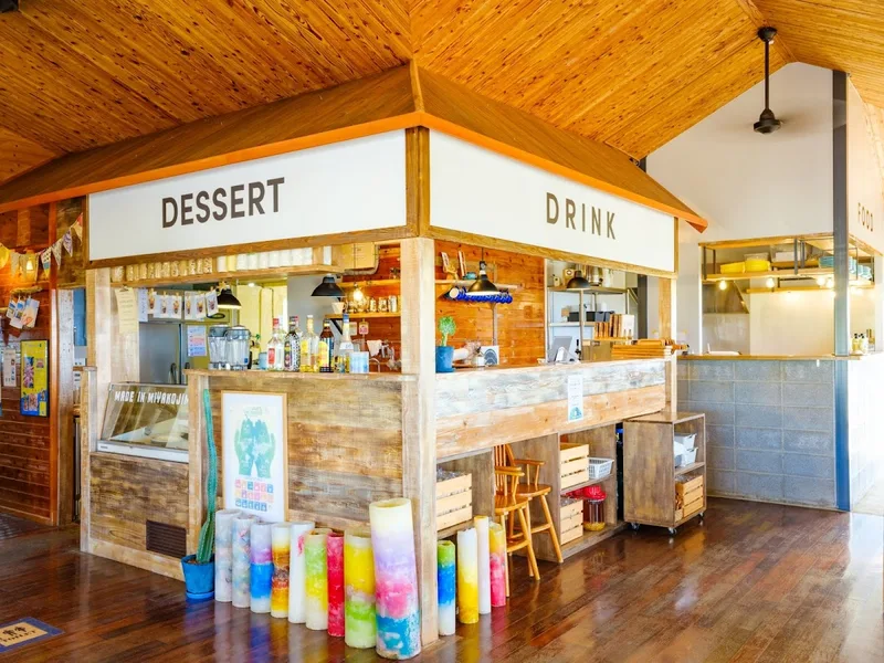 島cafeとぅんからや